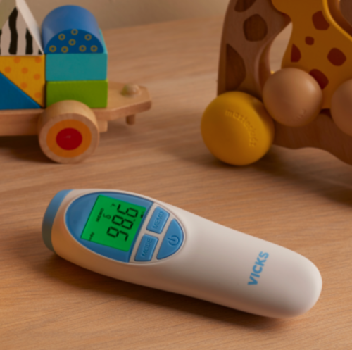 Vicks No-Touch 2 Second Readings Forehead Food & Bath 3 in 1 Thermometer Celsius