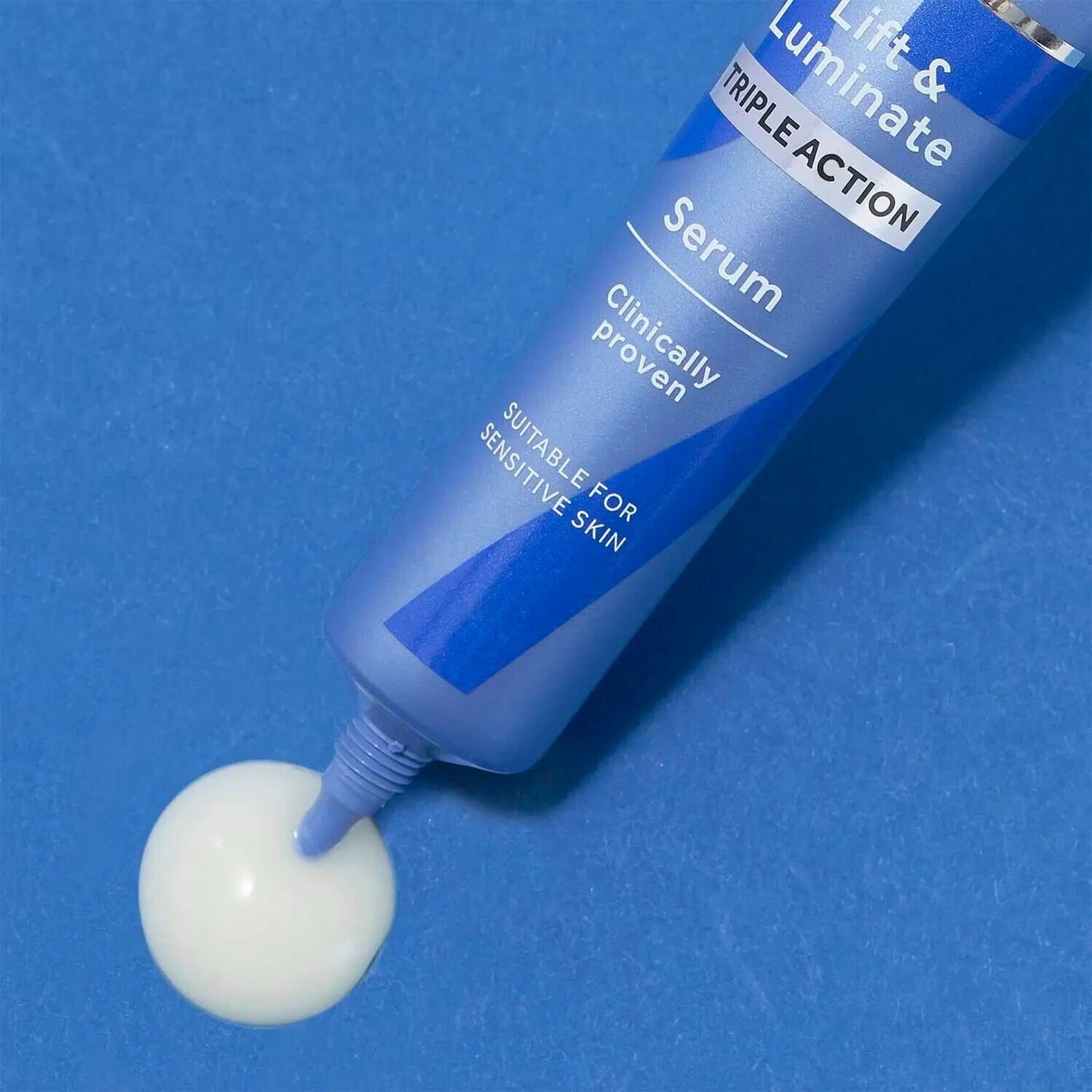 Boots No7 LIFT & LUMINATE Triple Action SERUM Anti-Aging Skin Brightening 30mL