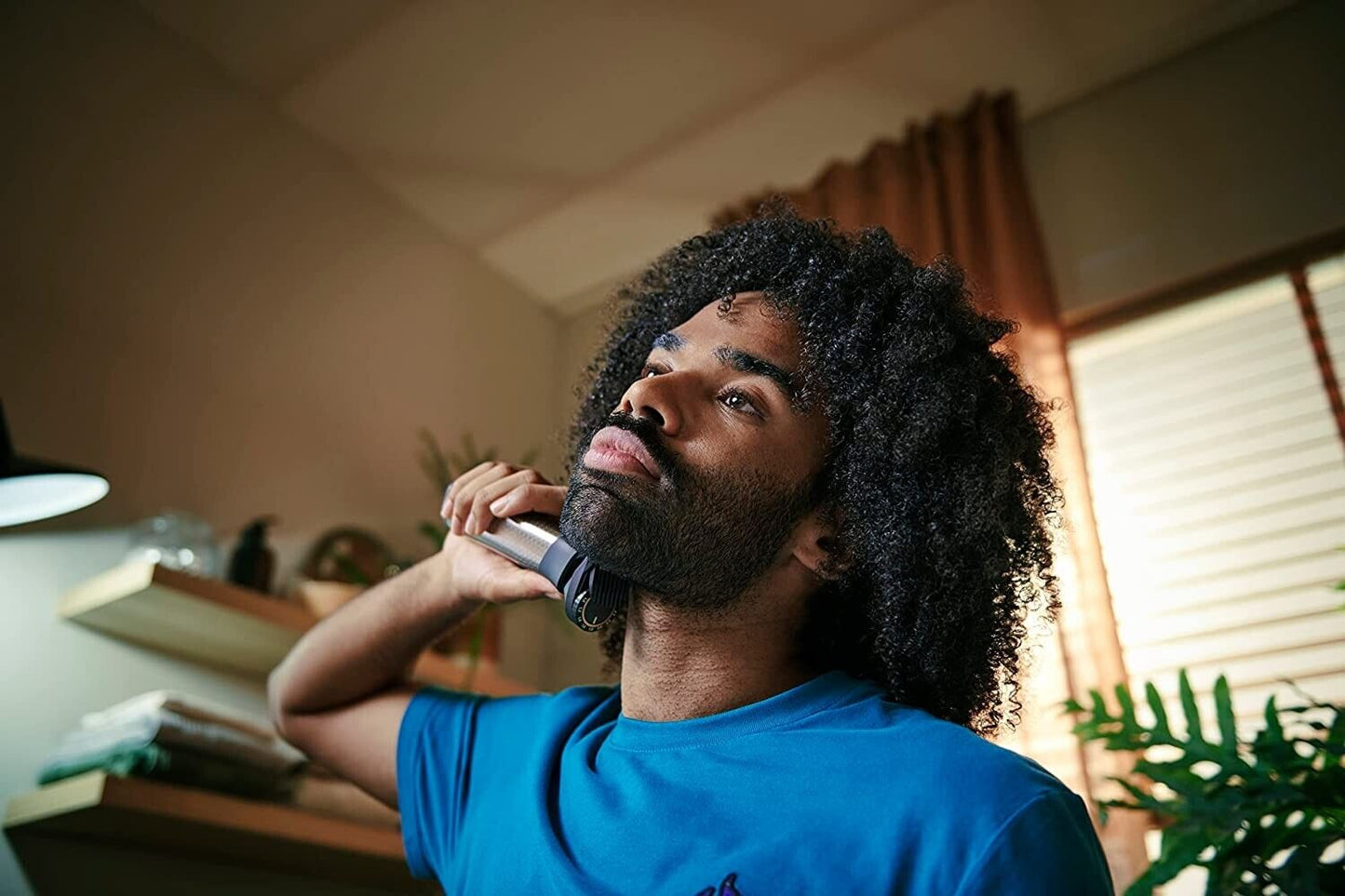 Philips Norelco Multigroom 7000 19-in-1 Head to Toe Trimmer MG7910/49 BRAND NEW